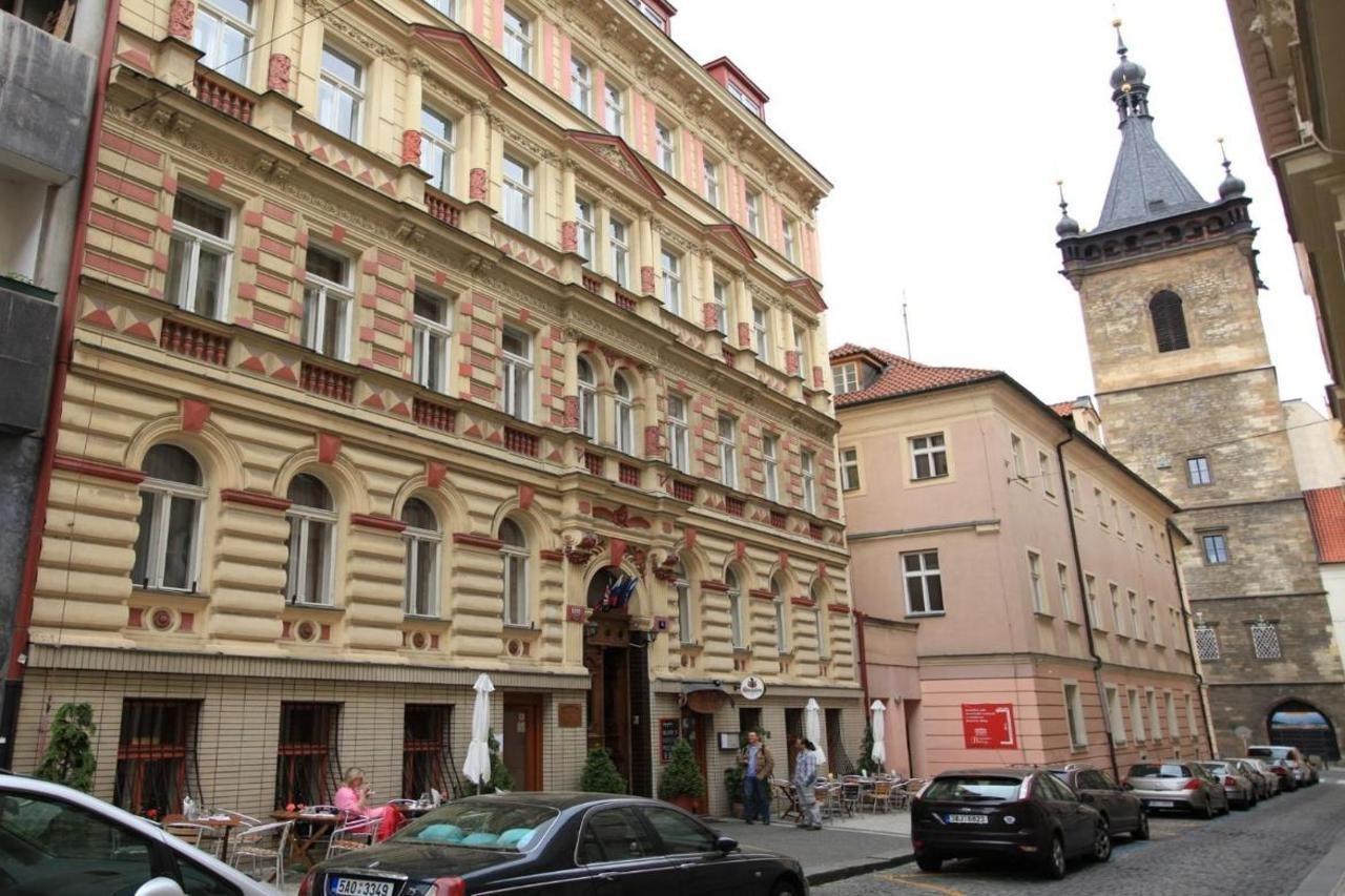 Novomestsky Hotel Praga Exterior foto